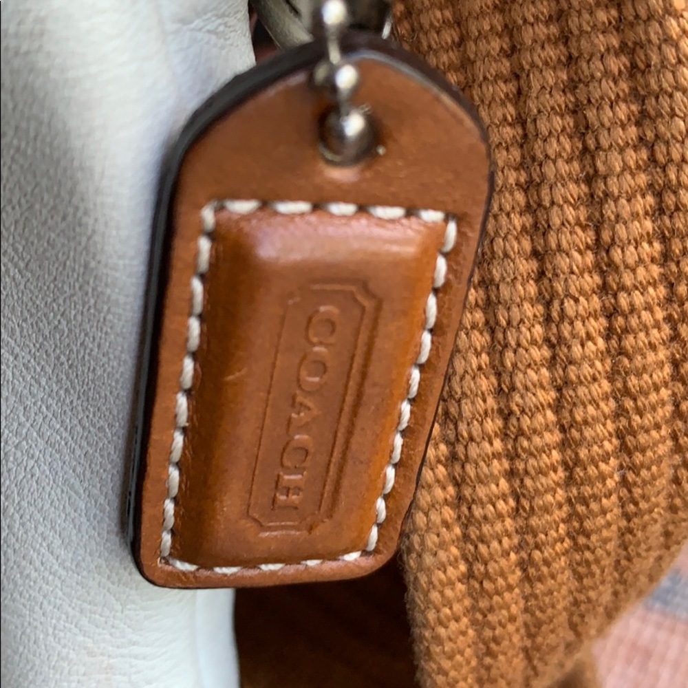 Selling a bag - Picture 3 of 15